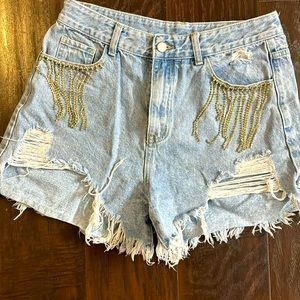 Jean shorts with rhinestones